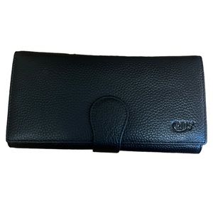 Cruis RFID Black Leather Tri-Fold Wallet